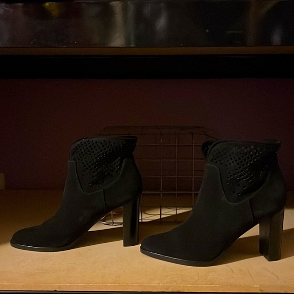 Diane Von Furstenberg | Suede Ankle Bootie | Mesh Design | in Black - Picture 6 of 13